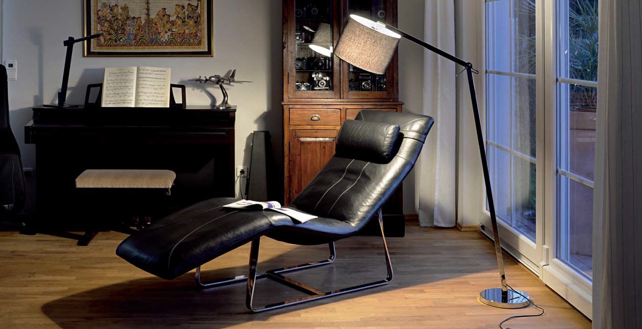 Floor lamps