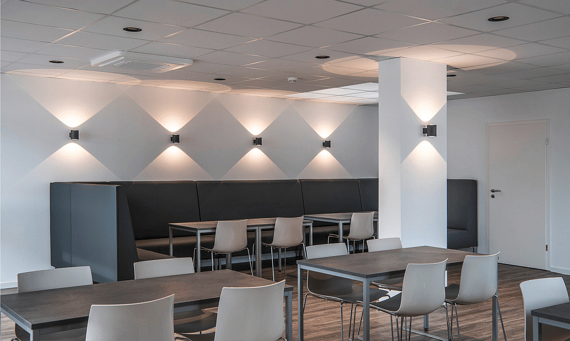 SLV LED Ceiling recessed luminaire NUMINOS DL M, 2700K, IP20, 55°, 1460lm, UGR 21, black/black SLV LED Ceiling recessed luminaire NUMINOS DL M, 2700K, IP20, 55°, 1460lm, UGR 21, black/black