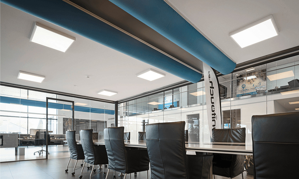 SLV Inbouwframe PANEL 595 P / 600 V verzonken, wit, gelakt SLV Inbouwframe PANEL 595 P / 600 V verzonken, wit, gelakt