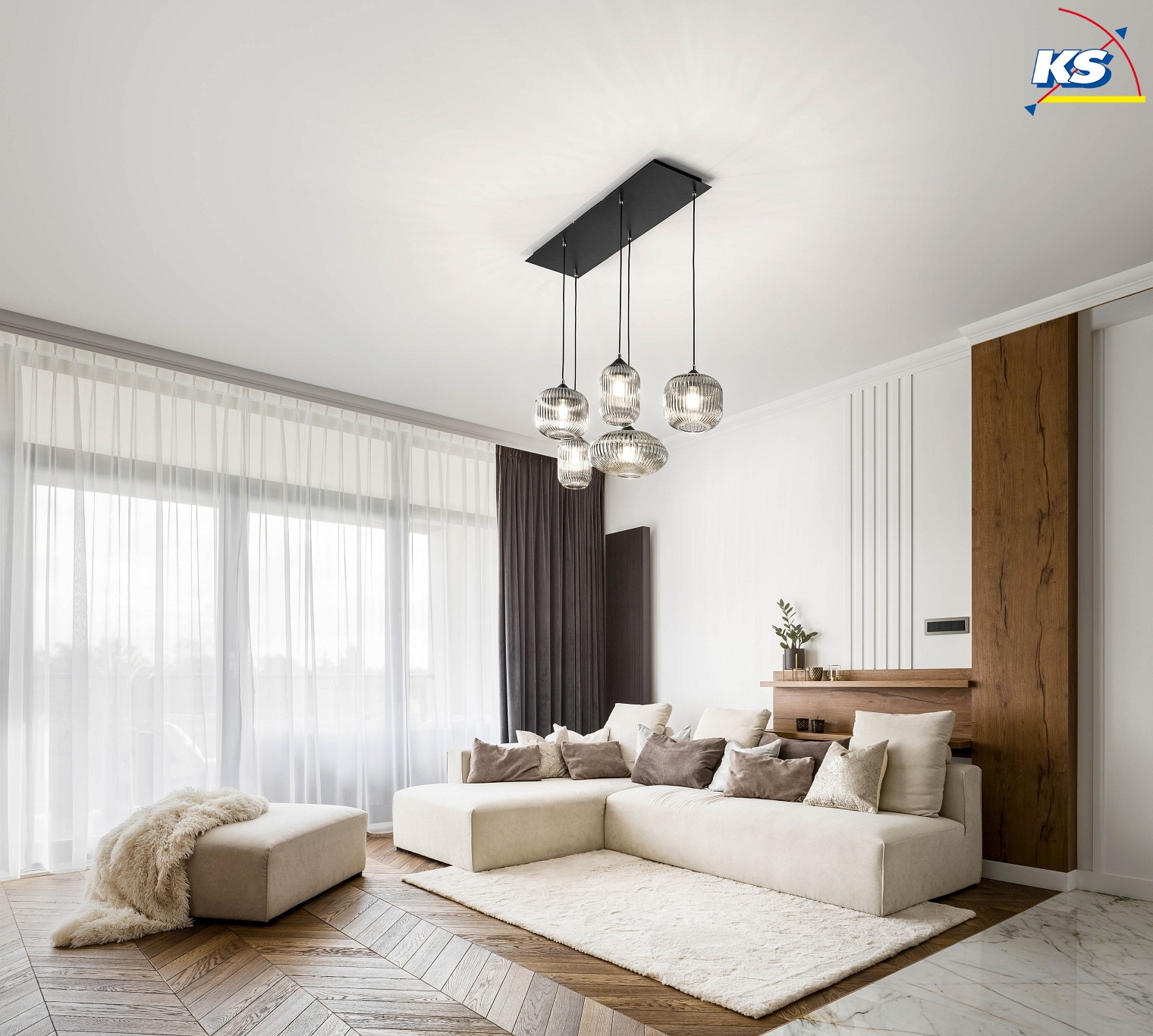Fabas Luce Pendelarmatuur GILLIS 5-vlams E27 IP20, rookkleuren, zwart dimbaar Fabas Luce Pendelarmatuur GILLIS 5-vlams E27 IP20, rookkleuren, zwart dimbaar