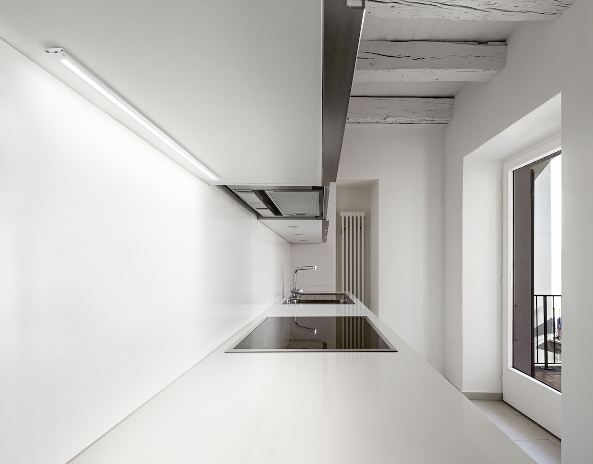 Fabas Luce Fabas Luce GALWAY Touch dimmer LED Light bar/Under cabinet luminaire, white, lens 120°, length 50cm, 3000K Fabas Luce Fabas Luce GALWAY Touch dimmer LED Light bar/Under cabinet luminaire, white, lens 120°, length 50cm, 3000K