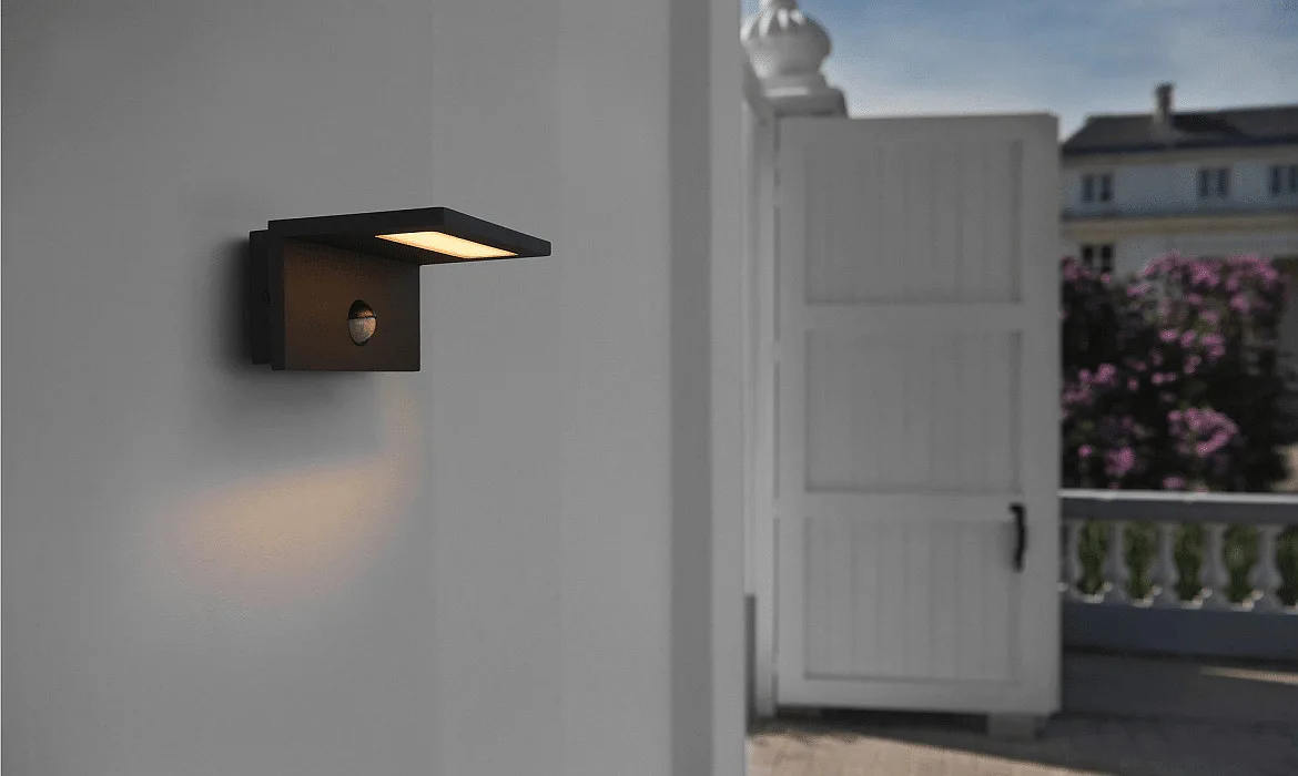 SLV LED Outdoor Wall luminaire ANGOLUX S WL, IP44, 9.8W 3000K 560lm 100°, with IR sensor, anthracite SLV LED Outdoor Wall luminaire ANGOLUX S WL, IP44, 9.8W 3000K 560lm 100°, with IR sensor, anthracite