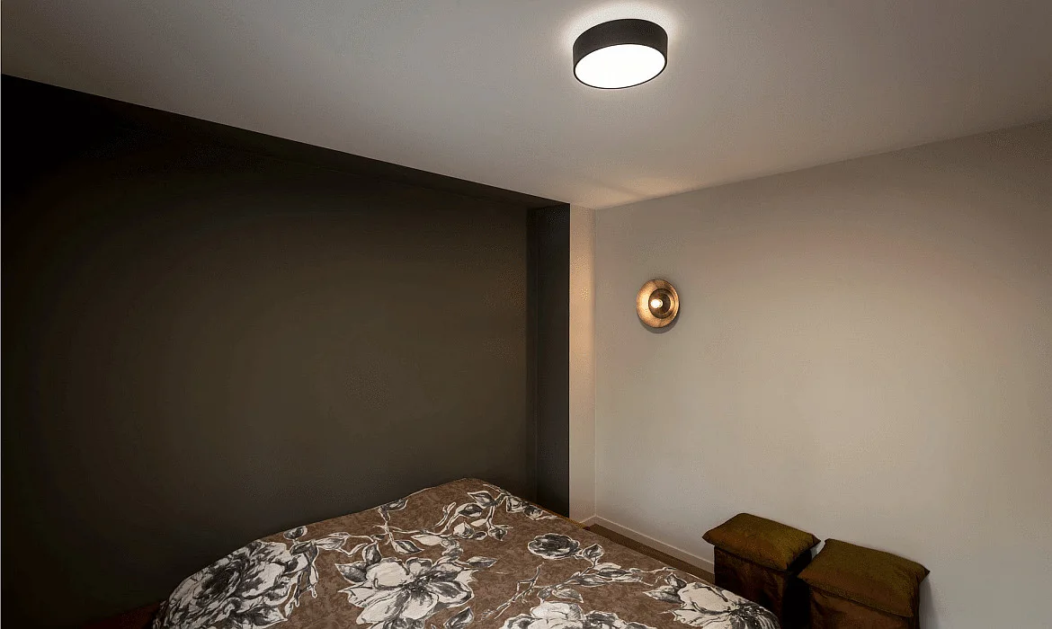 SLV wall and ceiling luminaire MEDO® 30 round, CCT Switch, direct / indirect IP50, black dimmable SLV wall and ceiling luminaire MEDO® 30 round, CCT Switch, direct / indirect IP50, black dimmable