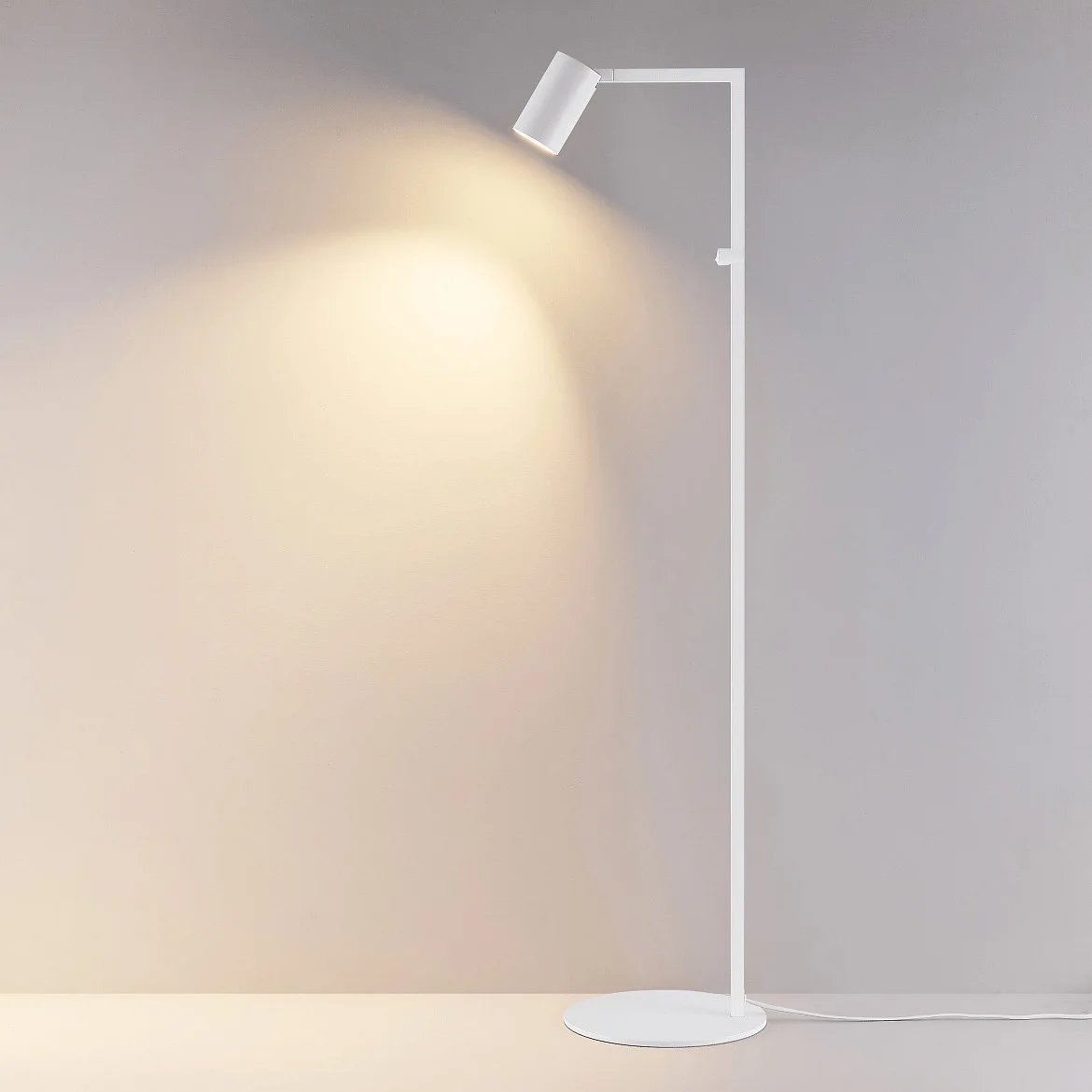 Deko-Light Staande lamp CAN TILT BASE MIX'N MATCH 1/3 met schakelaar, zonder lampenkap, met stekker GU10 IP20, wit Deko-Light Staande lamp CAN TILT BASE MIX'N MATCH 1/3 met schakelaar, zonder lampenkap, met stekker GU10 IP20, wit
