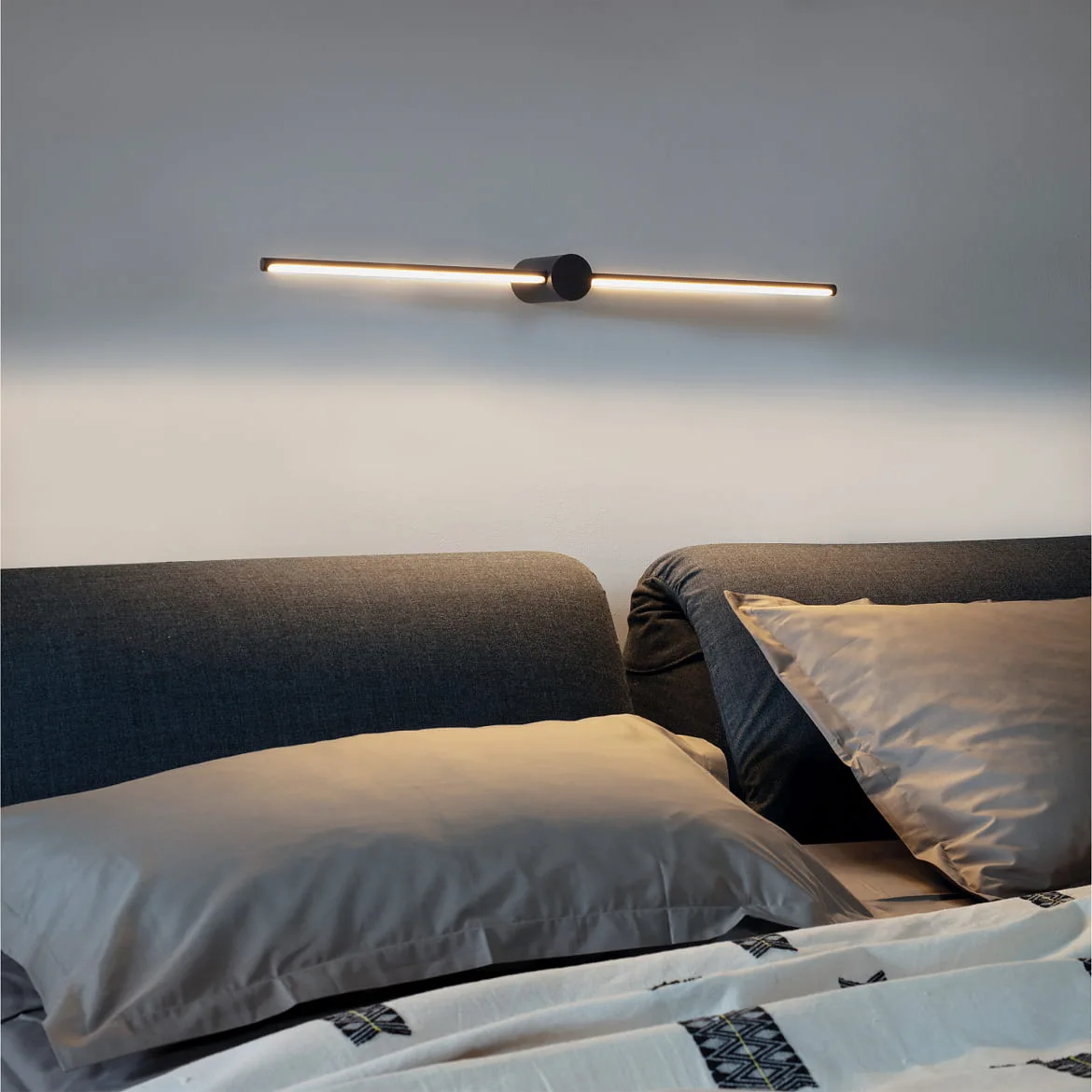 Ideal Lux Wandarmatuur FILO IP44, zwart Ideal Lux Wandarmatuur FILO IP44, zwart