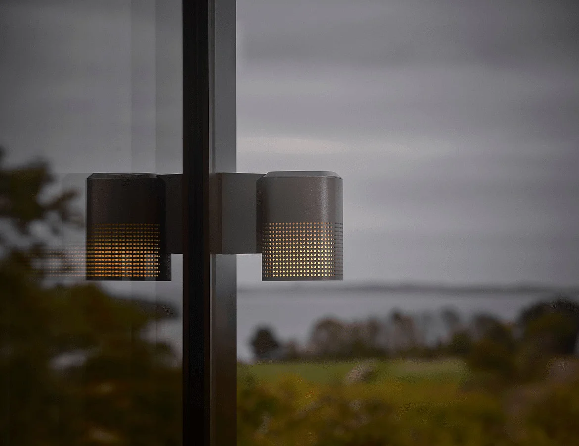 Nordlux outdoor wall luminaire SIDARA WL square, perforated, sea-air resistant, with lamp socket E27 IP54, seaside anthracite Nordlux outdoor wall luminaire SIDARA WL square, perforated, sea-air resistant, with lamp socket E27 IP54, seaside anthracite