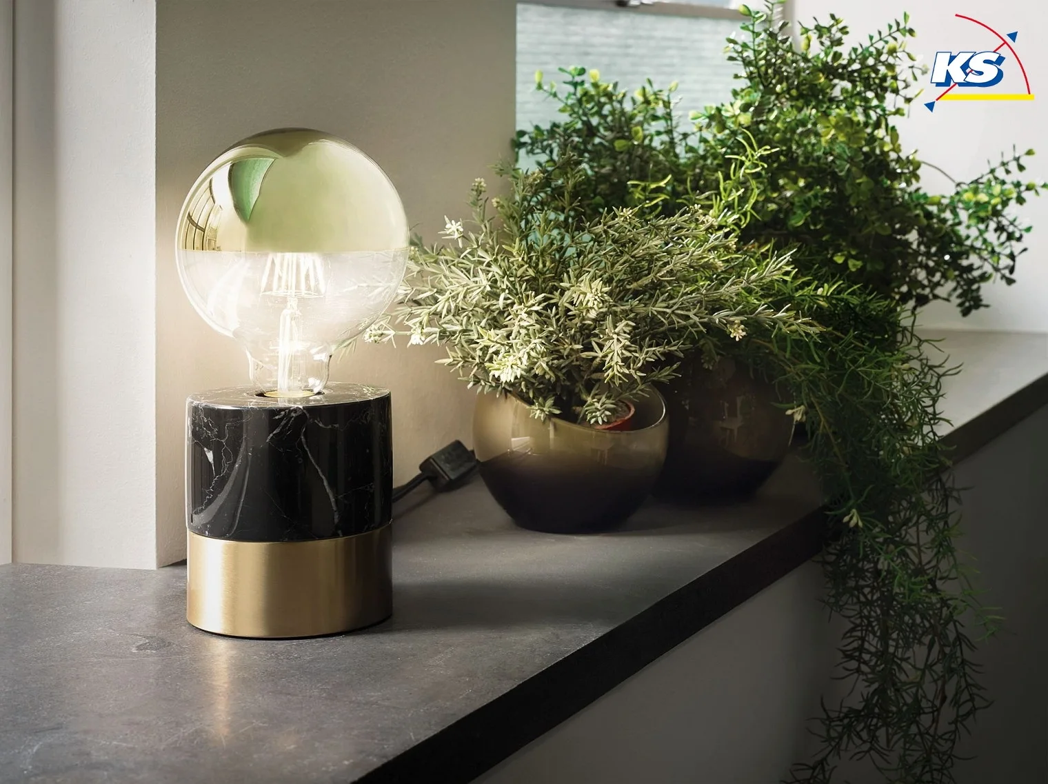 Paulmann Kopspiegellamp globe DECO GLOBE G95 LED GOLD ON-OFF G95 helder E27 6,5W 600lm 2700K CRI >80 dimbaar Paulmann Kopspiegellamp globe DECO GLOBE G95 LED GOLD ON-OFF G95 helder E27 6,5W 600lm 2700K CRI >80 dimbaar