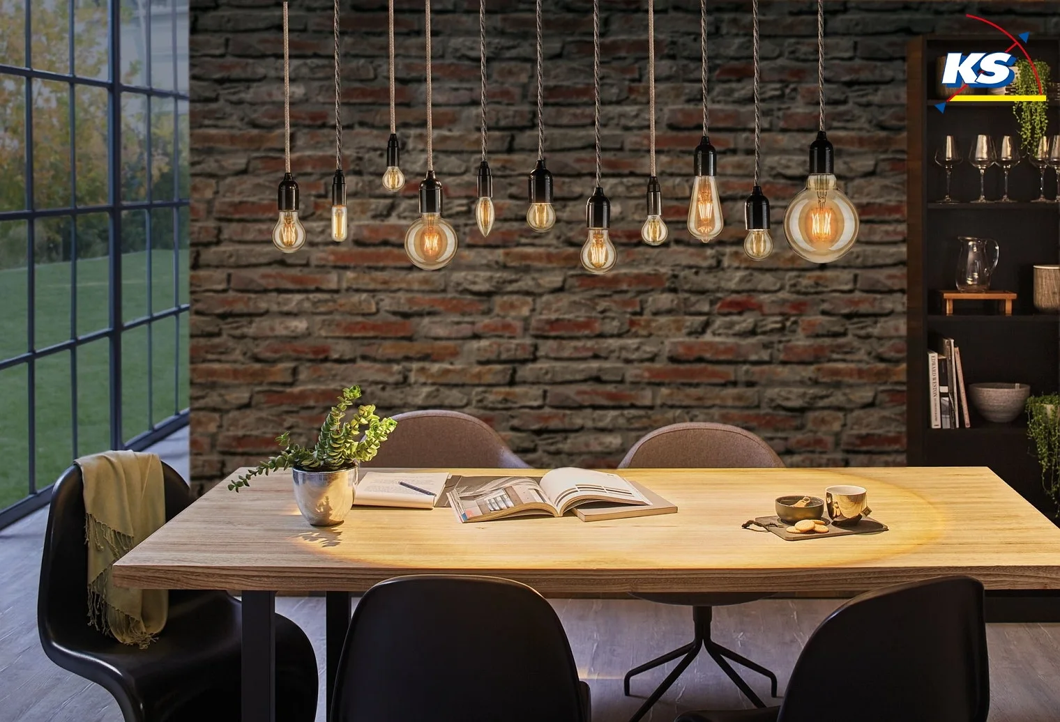 Paulmann LED Filament Drop Lamp P45, 230V, E27, 4.7W 2500K 430lm, dimmable, gold glass clear Paulmann LED Filament Drop Lamp P45, 230V, E27, 4.7W 2500K 430lm, dimmable, gold glass clear