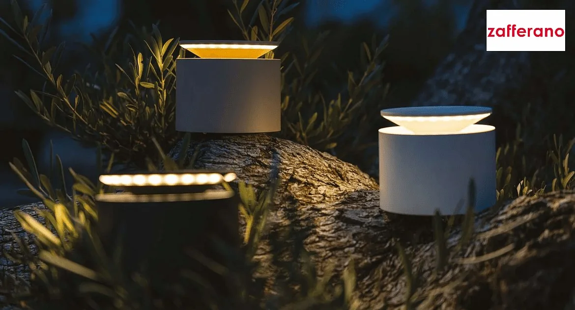 Zafferano Tafellamp op batterijen PUSH-UP TAVOLO PRO cilindrisch, instelbaar, met diffuser IP54, wit, gelakt dimbaar Zafferano Tafellamp op batterijen PUSH-UP TAVOLO PRO cilindrisch, instelbaar, met diffuser IP54, wit, gelakt dimbaar