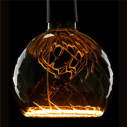Lichtbron filament globe FLOATIG GLOBE 150 TWISTED - SMOKEY GREY - PHASE G150 opaal E27 6W 230lm 1900K 330� dimbaar