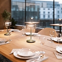 SIGOR Tafellamp op batterijen NUMOTION CCT Switch, met Touch-Dimmer IP54, gepoedercoat, pruimenblauw dimbaar