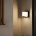 LEDS C4 Wandarmatuur voor buitenshuis CREU hoekig IP65, opaal, zwart