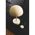 Nordlux Tafellamp op batterijen ELLEN TO-GO zonder Lader, met IP Oplaadstation IP44, beige, mat dimbaar